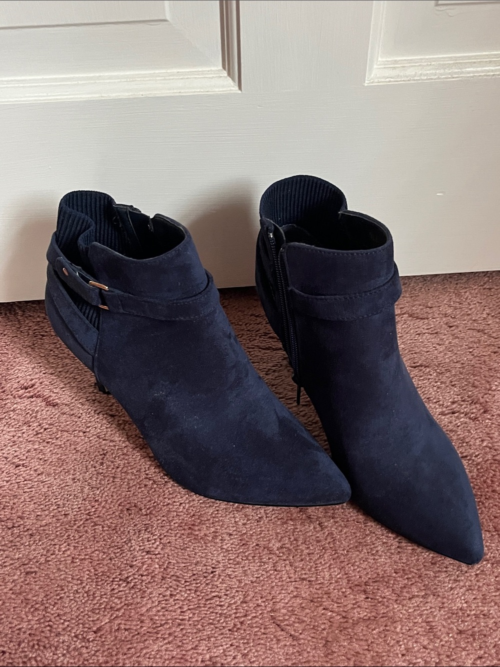 Bella Vita Navy Suede Pointed Ankle Booties with Side Zip